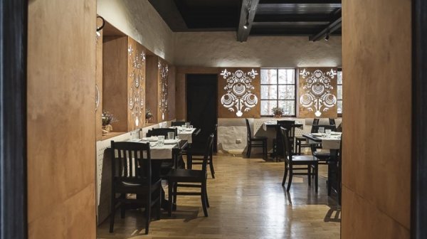 Популярний волинський ресторан оновив інтер'єр