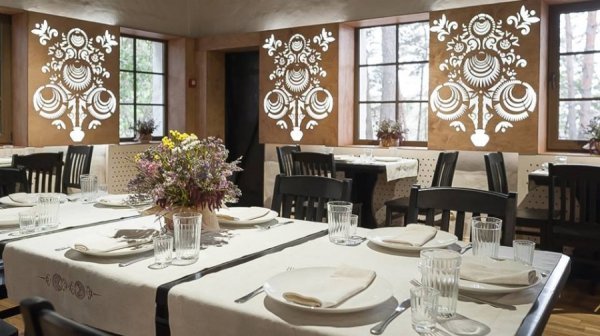 Популярний волинський ресторан оновив інтер'єр