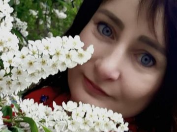 У грудній клітці військової з Волині – десятисантиметрова пухлина: жінка потребує дорогого лікування  