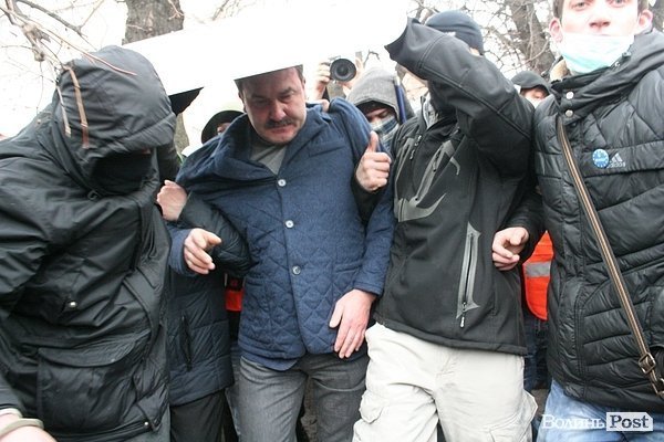 Як Башкаленка «лінчували» на Майдані. ФОТО. ВІДЕО