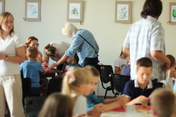 У Луцьку діти ліпили анімаційних персонажів з пластиліну. ФОТО