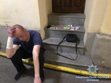 У центрі Одеси затримали наркодилера з Луцька. ФОТО