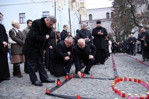Як Луцьк вшановував жертв Голодомору. ФОТО