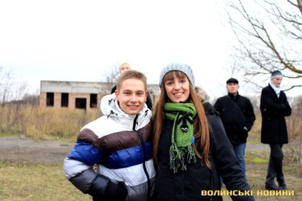 У Луцьку закрили сезон стрибків з труби заввишки 50 метрів. ФОТО