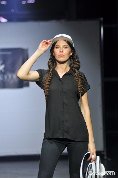 Свято краси і моди: як мийку в Луцьку перетворили на модний подіум