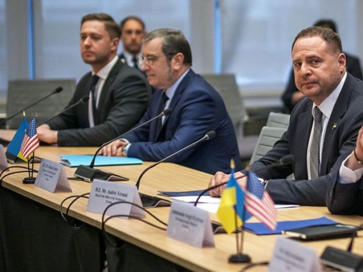 Україна не прийме жодного «визнання» окупації території. Це наші «червоні лінії», - ОП 