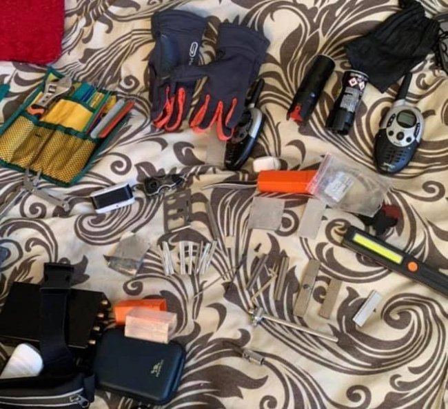 На Волині затримали квартирного злодія-рецидивіста з «професійним» набором відмичок