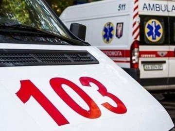 Наїхав навантажувач: на волинському підприємстві чоловікові розтрощило ногу