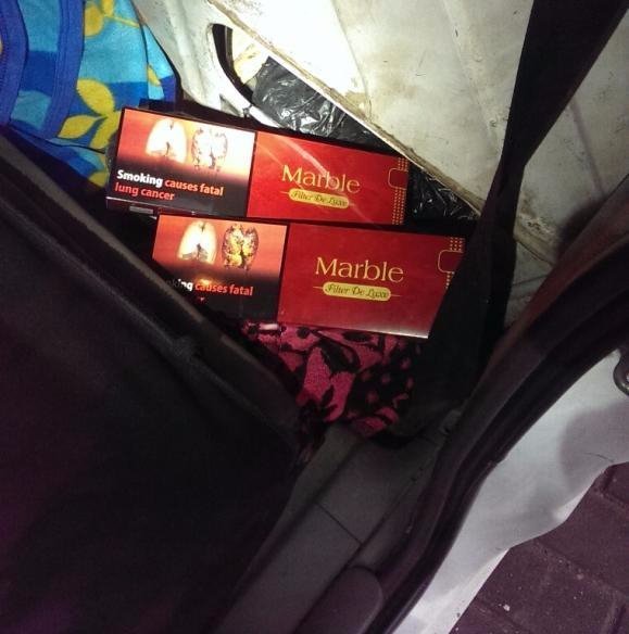 У волинських пунктах пропуску «зловили» авто з цигарками