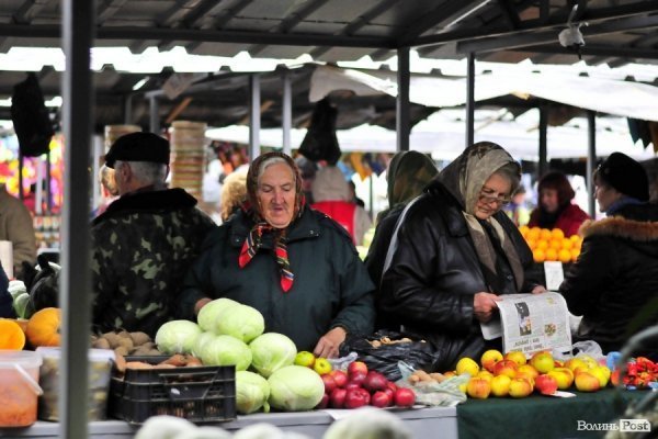 Центральний ринок. БУДНІ МІСТА