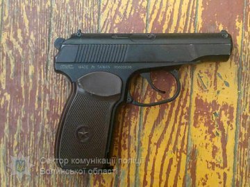 У Луцьку поліція розшукує власників викрадених речей