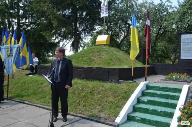 Грабували і розстрілювали: на Волині вшанували жертв польсько-українського конфлікту. ФОТО