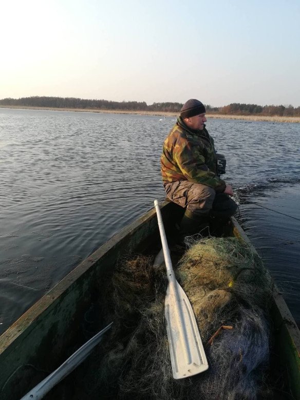 На волинських водоймах вилучили 9 браконьєрських сіток