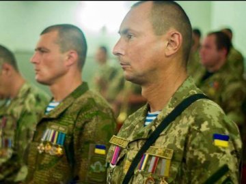 Герою АТО з Волині шукають грілки для ніг