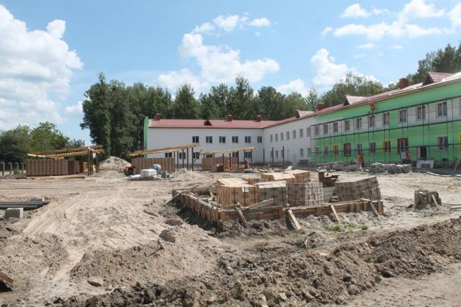 У селищі на Волині закінчують будівництво нового садочка. ФОТО