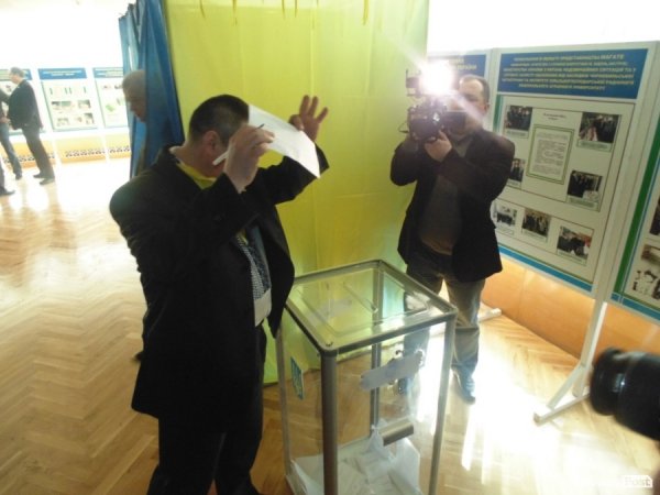 У Волиньраді голосують за звільнення Войтовича. ФОТО