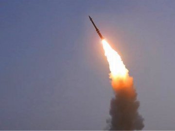 Росія вдарила ракетами по Дніпру, попередньо  троє загиблих, –  ОВА