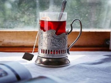 З українських потягів хочуть забрати легендарні стакани. ФОТО