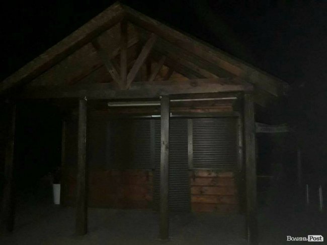 У центральному парку Луцька вночі приторговують алкоголем