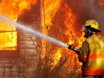 П'яний волинянин підпалив власний корівник