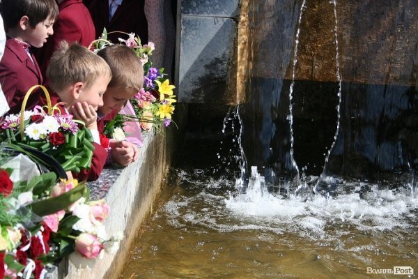 У школах Луцька – останній дзвінок 