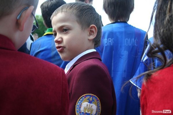 У школах Луцька – останній дзвінок 