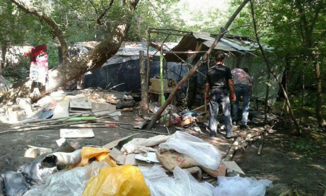 На березі Стиру у Луцьку знесли «квартал халабуд». ФОТО