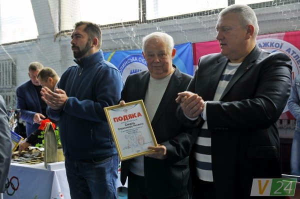 У Луцьку змагалися штангісти. ФОТО