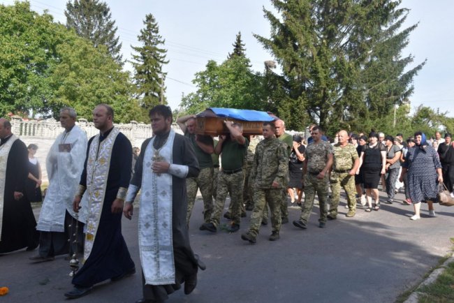 На Волині попрощалися із Героєм Богданом Гаврилюком. ФОТО