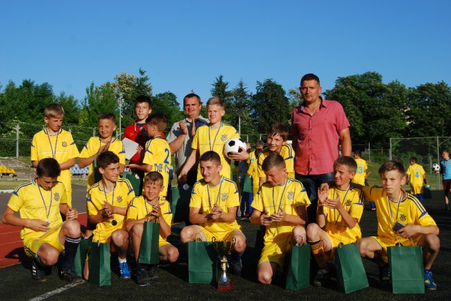 Волинські аграрії організували перший дитячий міні-футбольний турнір. ФОТО