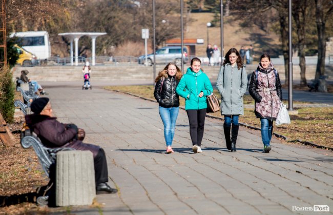 У Луцьку – майже весна. ФОТОРЕПОРТАЖ