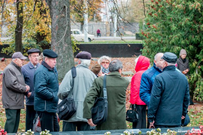 Відгомін війни: у Луцьку вшанували жертв Другої світової. ФОТО