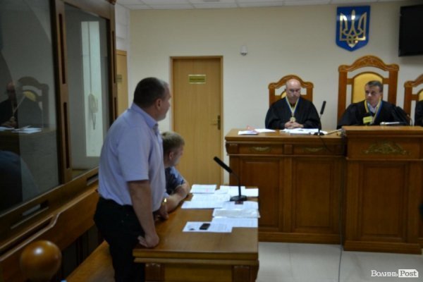 У Луцьку суд відмовив у задоволенні апеляції депутату, який побив колег. ФОТО.ДОПОВНЕНО