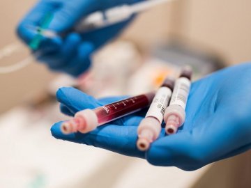 У волинському місті кров людей, які одужали від коронавірусу, збиратимуть для лікування хворих