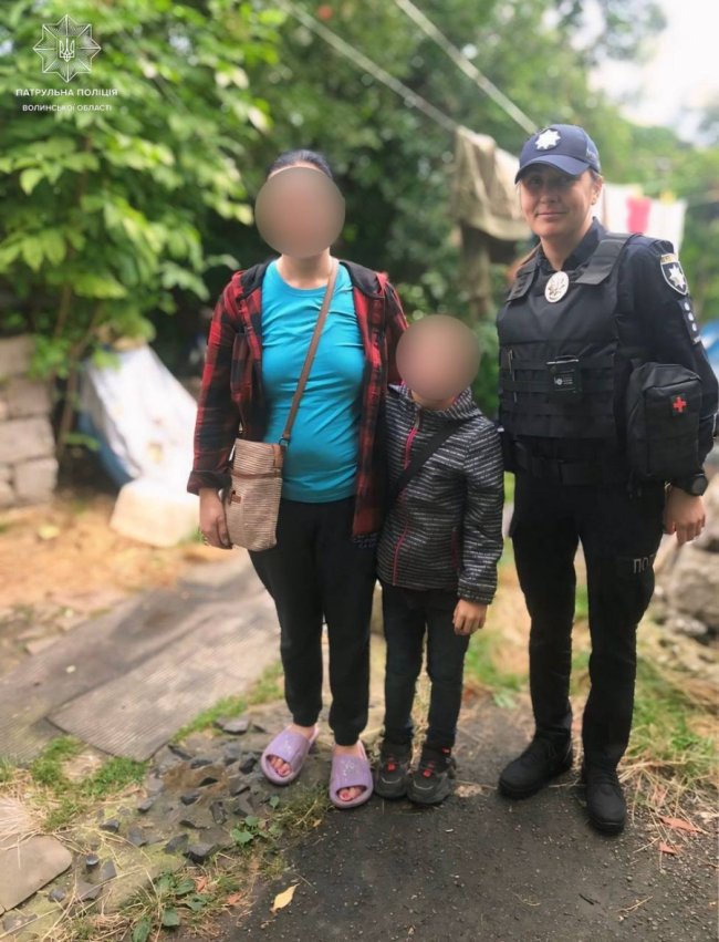 У Луцьку патрульні знайшли маму хлопчика, який загубився