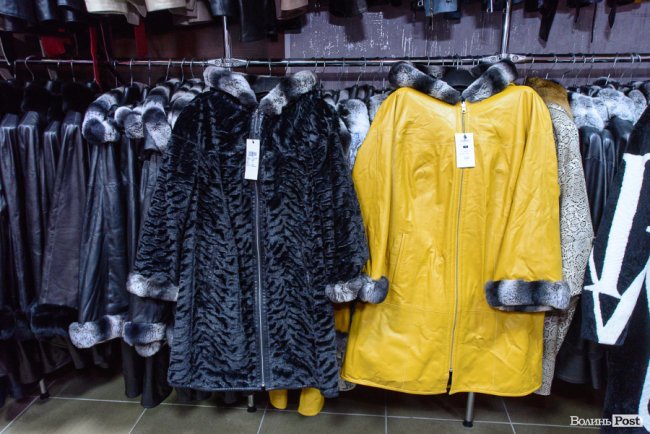 У магазині шкіри та хутра «Steel» у центрі Луцька пропонують шалені знижки*