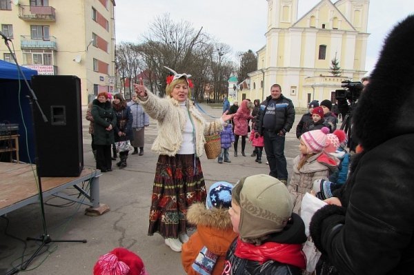 Як у Володимирі-Волинському Старий Новий рік святкували.ФОТО