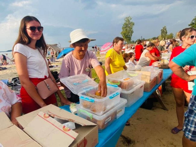 На Світязі відгуляли фестиваль знаменитих пончиків. ФОТО