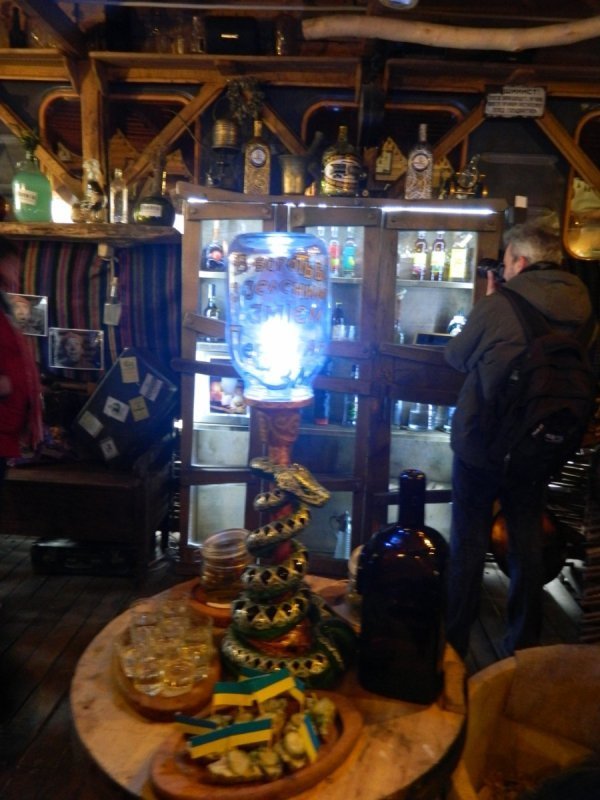 Відкрився перший в Україні  музей самогону. ФОТО