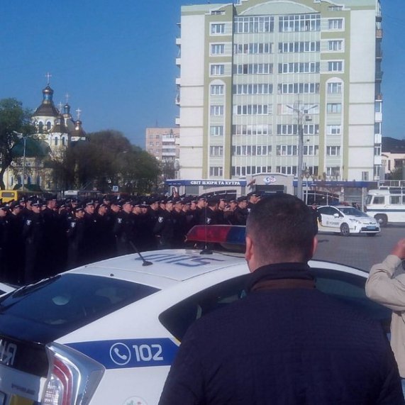 У сусідній області патрульні поліцейські склали присягу. ФОТО