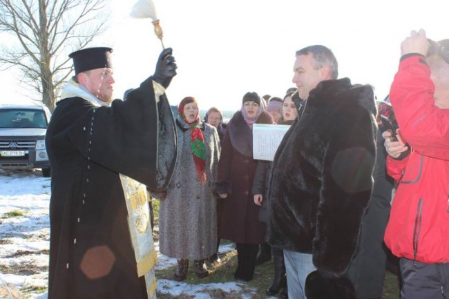Депутат показав, як у селі на Волині Водохреще святкували