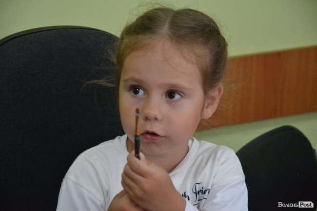 Як у Луцьку розважають дітей переселенців. ФОТО