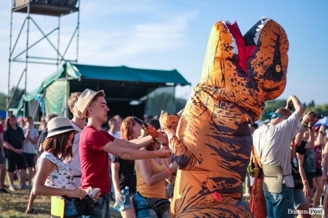 «Шикидим», лірика і вибуховий «O.Torvald»: перший день «Бандерштату». ФОТО