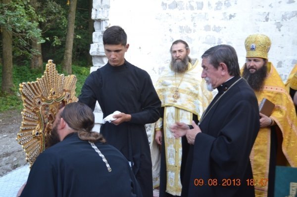 На Волині заклали першу цеглину «міліцейського» храму. ФОТО