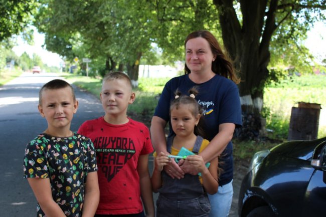 На Волині три дні працював дитячий блокпост: збирали гроші на авто для військових