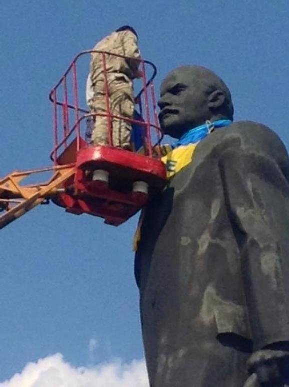 У Краматорську «українізували» Леніна. ФОТО