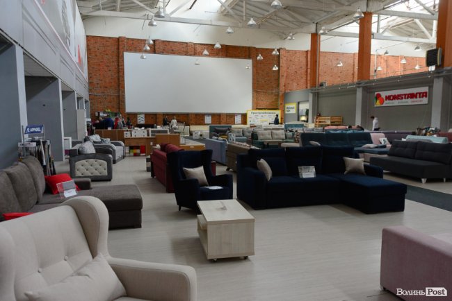 Усі меблі для оселі в одному місці: що цікавого у луцькому торговому центрі «Нова Маркет». ФОТО*