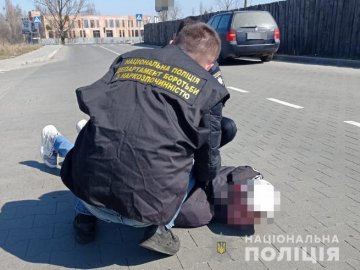 На Волині затримали двох чоловіків, які мали при собі наркотики. ФОТО