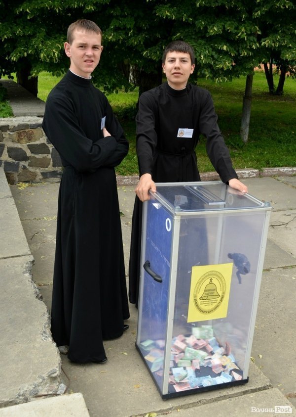 На церковному фестивалі у Луцьку зібрали понад 250 тисяч гривень для знедолених дітей