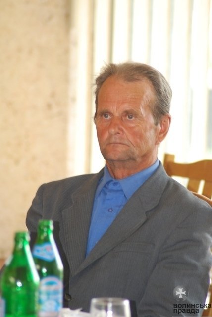 Як волинським інвалідам дарували «Geely». ФОТО